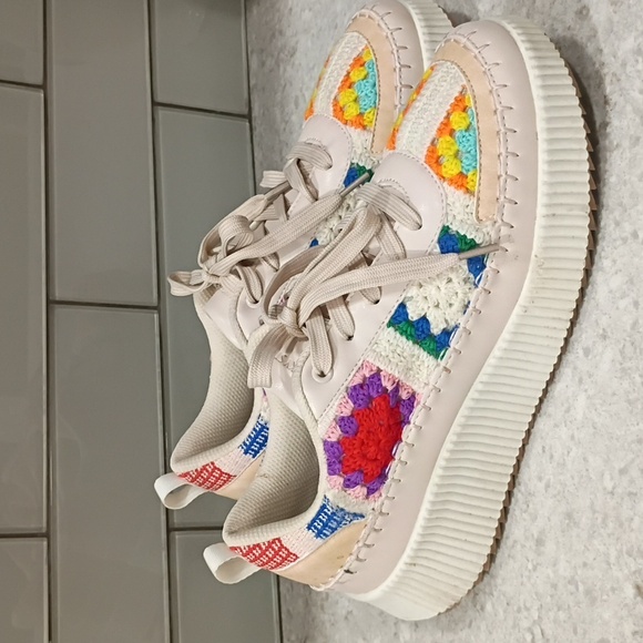 Platform Crochet Boho Sneakers Lucky Brand Size 10 - Picture 4 of 7